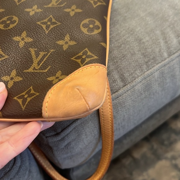 Louis Vuitton Monogram Sac Coussin GM - Picture 7 of 9